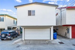 Residential Income, 217 10th st, Seal Beach, CA 90740 - 4