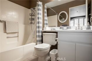 Condominium, 8506 Baker Hill rd, Orange, CA 92869 - 8