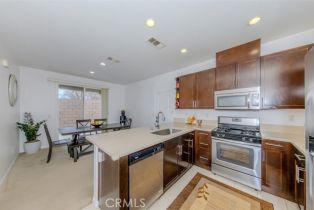 Condominium, 698 Americana dr, Fullerton, CA 92832 - 9