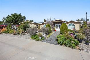 Single Family Residence, 17841 Collins ave, Villa Park, CA 92861 - 4