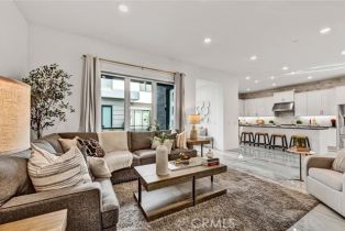 Condominium, 16332 Dawn way, Tustin, CA 92782 - 6