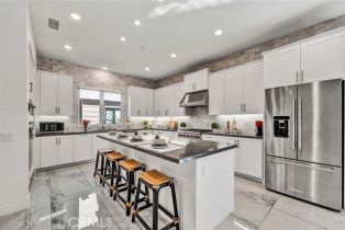 Condominium, 16332 Dawn WAY, Tustin, CA  Tustin, CA 92782