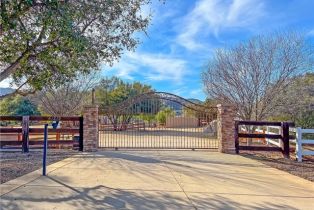 Single Family Residence, 41215 Avenida De Los Posas, Murrieta, CA 92562 - 4