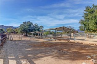 Single Family Residence, 41215 Avenida De Los Posas, Murrieta, CA 92562 - 47