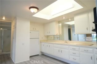 Condominium, 13930 Church pl, Seal Beach, CA 90740 - 10