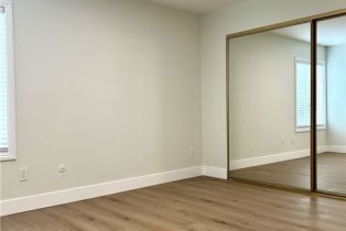 Condominium, 700 W La Veta #A4, Orange, CA 92868 - 10