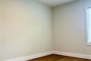 Condominium, 700 W La Veta #A4, Orange, CA 92868 - 9