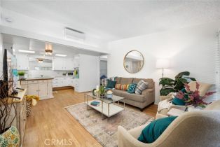 Condominium, 13741 Annandale dr, Seal Beach, CA 90740 - 7