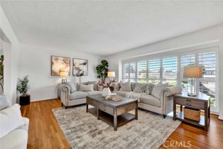 Single Family Residence, 17552 Eddy dr, North Tustin, CA 92705 - 4