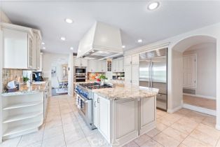 Single Family Residence, 18231 Sharon ln, Villa Park, CA 92861 - 12