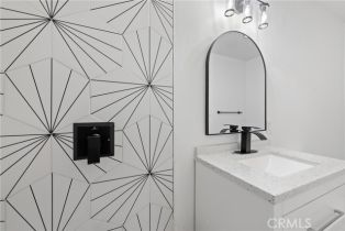 Single Family Residence, 2049 Chouteau st, Orange, CA 92865 - 16