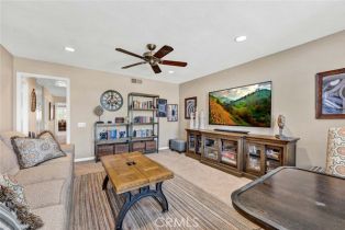 Single Family Residence, 8102 Sprucewood ave, Orange, CA 92869 - 28