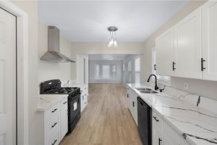 Single Family Residence, 1016 Wilshire ave, Fullerton, CA 92831 - 12