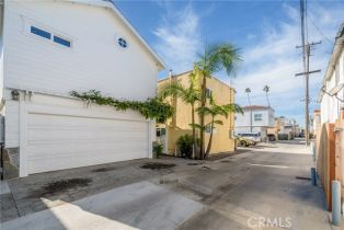 Residential Income, 1115 Ocean ave, Seal Beach, CA 90740 - 5