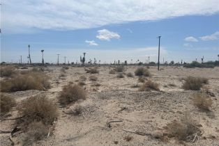 , 1325 Leeward ave, Thermal, CA 92274 - 3