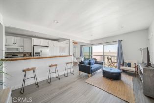 Residential Income, 1003 Seal way, Seal Beach, CA 90740 - 5