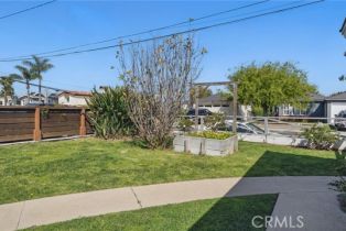 Residential Income, 1406 17th st, Manhattan Beach, CA 90266 - 4