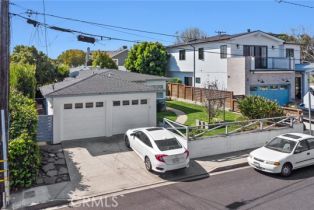 Residential Income, 1406 17th st, Manhattan Beach, CA 90266 - 5