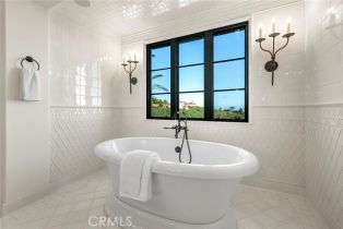 Single Family Residence, 26 Fairway, Newport Coast, CA 92657 - 42