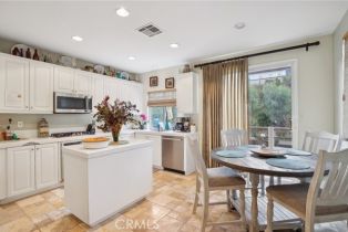 Single Family Residence, 6859 Monaco pkwy, Orange, CA 92867 - 4