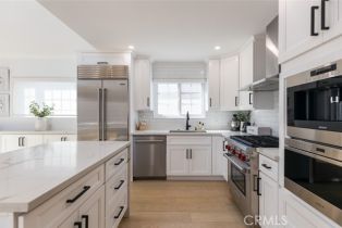 Single Family Residence, 411 Iris ave, Corona Del Mar, CA 92625 - 6