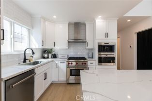 Single Family Residence, 411 Iris ave, Corona Del Mar, CA 92625 - 7