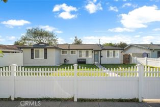Single Family Residence, 707  S Pine DR, Fullerton, CA  Fullerton, CA 92833
