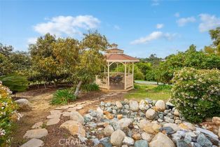 Single Family Residence, 1166 Arroyo Pacifica, Fallbrook, CA 92028 - 40