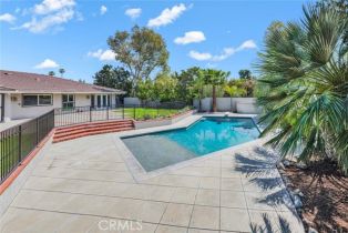 Single Family Residence, 18512 Durfee cir, Villa Park, CA 92861 - 3