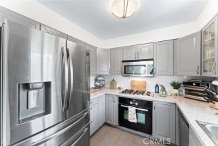 Condominium, 2135 Orange Olive rd, Orange, CA 92865 - 12