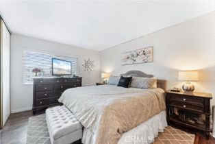 Condominium, 2135 Orange Olive rd, Orange, CA 92865 - 18