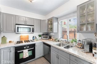 Condominium, 2135 Orange Olive rd, Orange, CA 92865 - 9