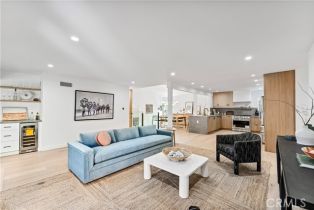 Single Family Residence, 3947 Sumac dr, Sherman Oaks, CA 91403 - 13