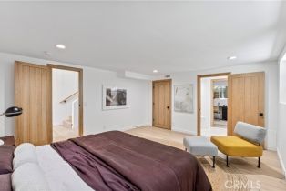 Single Family Residence, 3947 Sumac dr, Sherman Oaks, CA 91403 - 19