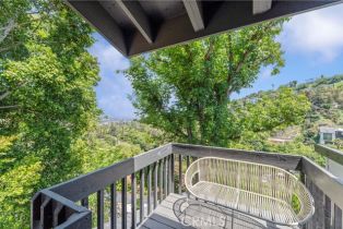 Single Family Residence, 3947 Sumac dr, Sherman Oaks, CA 91403 - 24