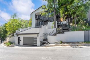 Single Family Residence, 3947 Sumac DR, Sherman Oaks, CA  Sherman Oaks, CA 91403