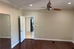 Single Family Residence, 719 Harvard rd, Burbank, CA 91501 - 12