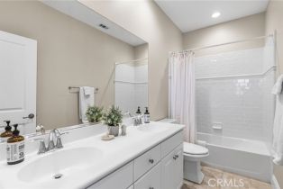 Single Family Residence, 253 Tulip Tree, Orange, CA 92865 - 24