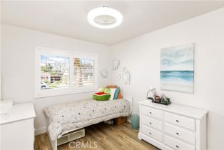 Single Family Residence, 1361 Kenneth dr, Tustin, CA 92780 - 30