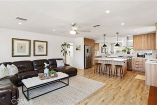 Single Family Residence, 1361 Kenneth dr, Tustin, CA 92780 - 5