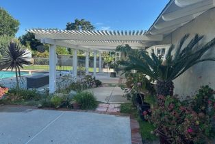 Single Family Residence, 10561 Fredrick dr, Villa Park, CA 92861 - 4