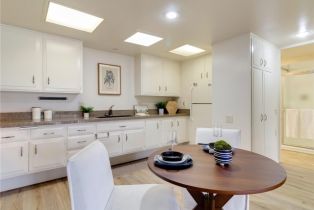 Condominium, 13061 Oak hill dr, Seal Beach, CA 90740 - 11