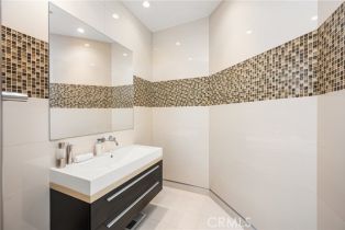 Single Family Residence, 2122 Lower Lake dr, North Tustin, CA 92705 - 23