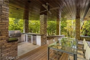 Single Family Residence, 2122 Lower Lake dr, North Tustin, CA 92705 - 27