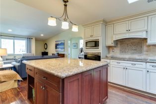 Condominium, 13820 Annandale dr, Seal Beach, CA 90740 - 12