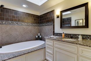 Condominium, 13820 Annandale dr, Seal Beach, CA 90740 - 13