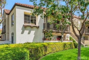 Condominium, 8506  E Baker Hill RD, Orange, CA  Orange, CA 92869