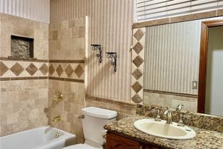 Single Family Residence, 2136 Pami cir, Orange, CA 92867 - 11