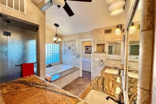 Single Family Residence, 2136 Pami cir, Orange, CA 92867 - 16