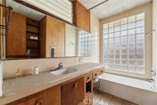 Single Family Residence, 4268 Mentone ave, Culver City, CA 90232 - 17